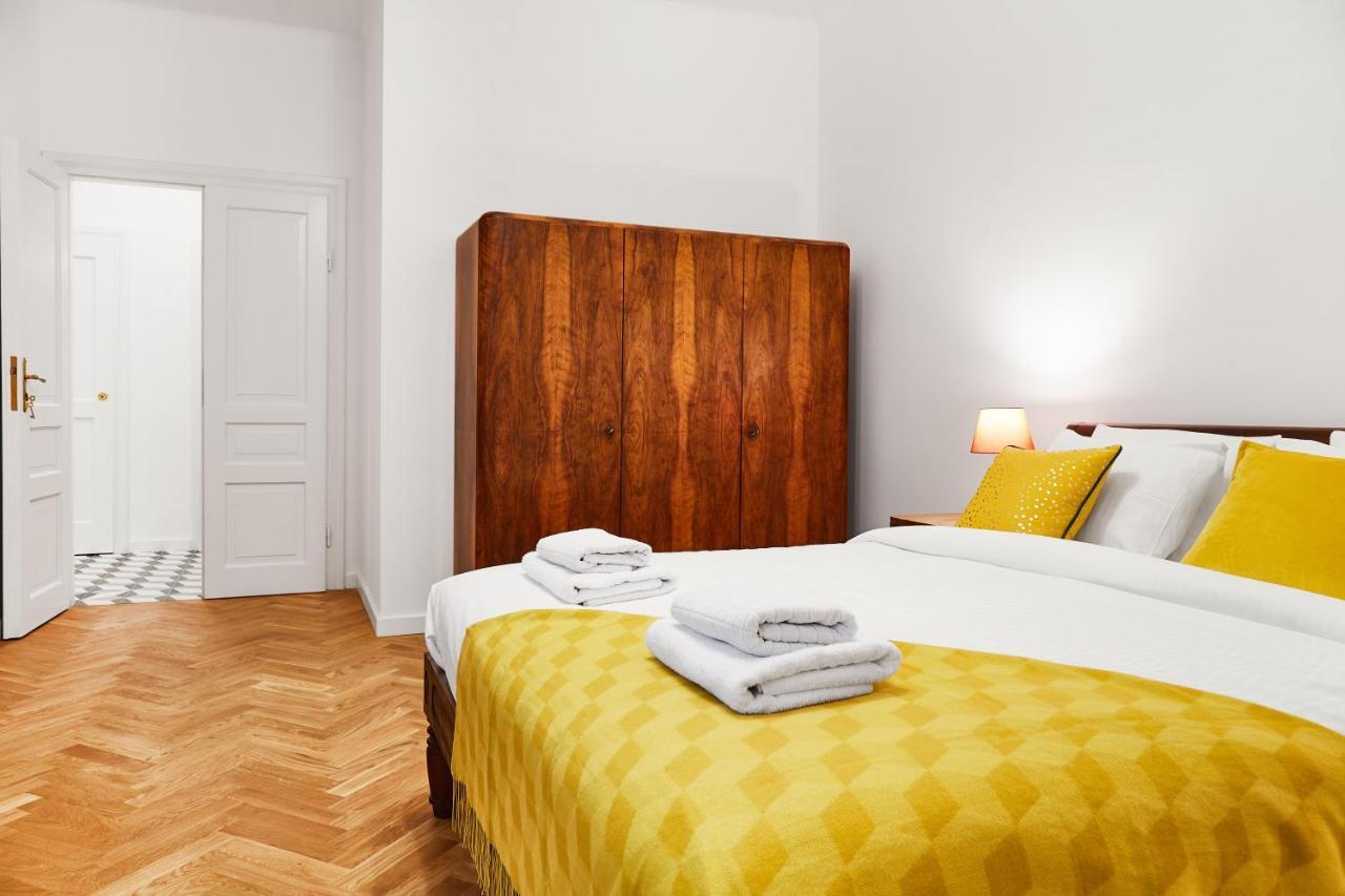 Househost :starowislna 66/9 Street Apartament